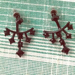 Black diamanté’s earring cuff-style